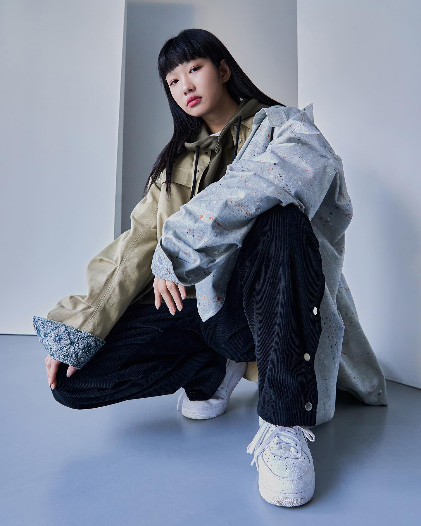 END, 자유와 감성을 담은 미니멀 스트릿 브랜드 — Look 4
