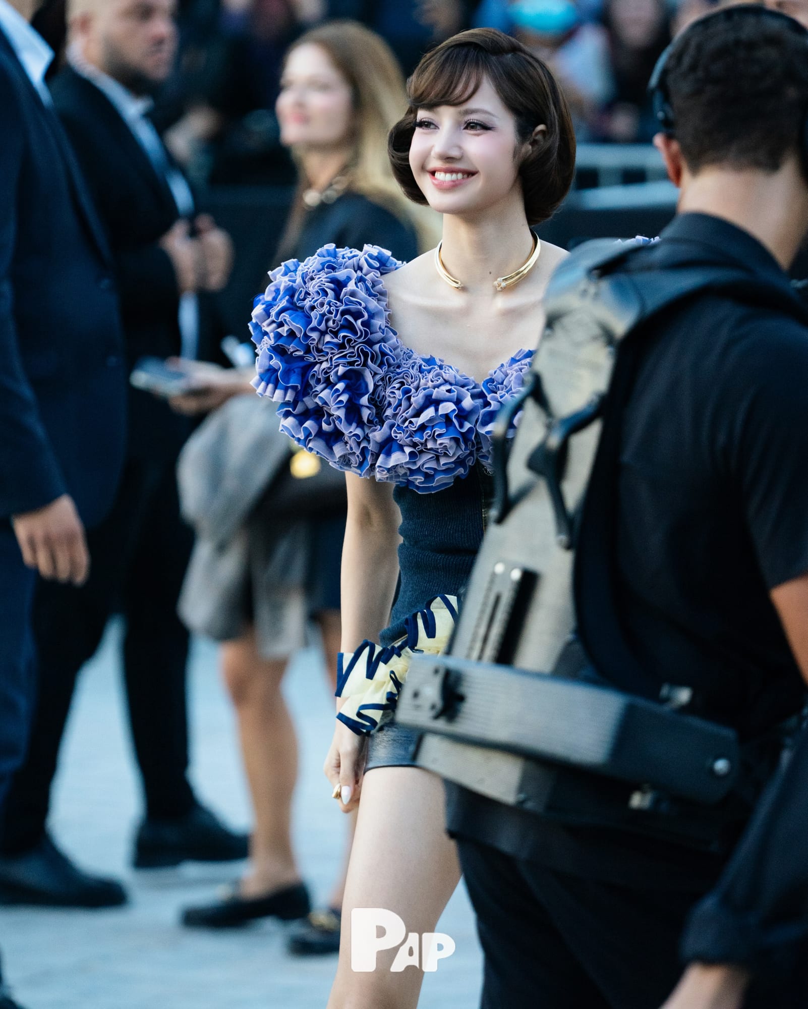 리사의 블루와 라벤더 러플 — lisa, Look 3