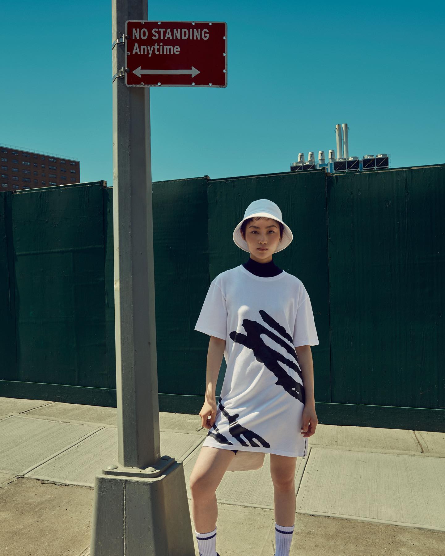 Foxylab New York, 아트웨어 컬렉션 'Awaken' 공개 — Look 2