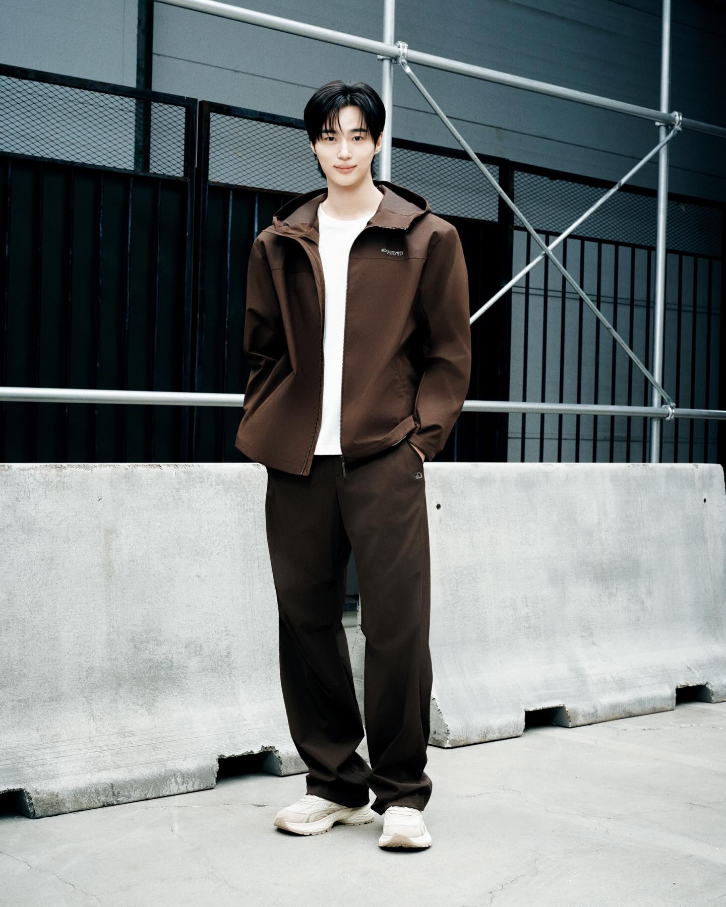 변우석이 입은 '액티브 웰니스', 디스커버리 익스페디션 26SS — Look 9