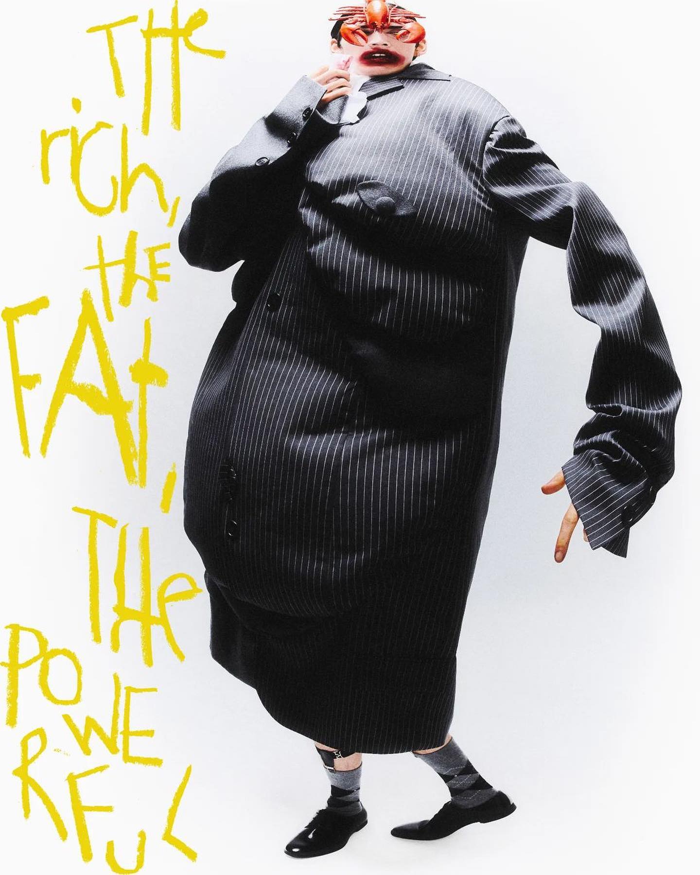렌나트 크라우제, 블랙 코미디로 풀어낸 패션 풍자 — Look 5