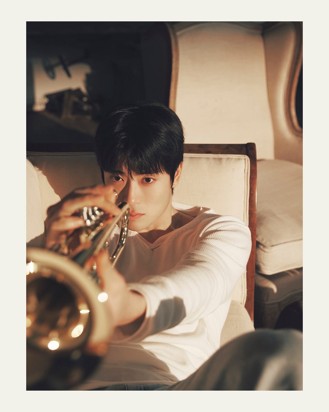 재현, 자작곡 '99 Degrees'로 전하는 사랑의 온도 — Look 6