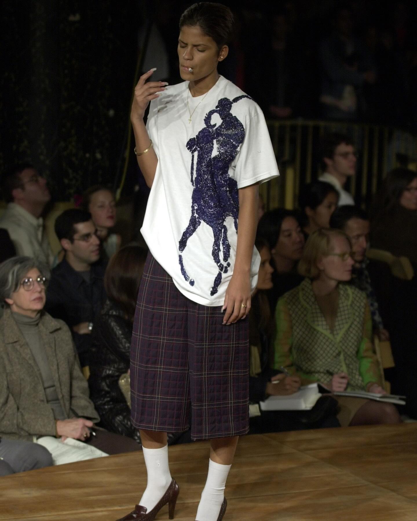 미구엘 아드로버, 2001년 하이패션의 반란을 일으키다 — Look 3