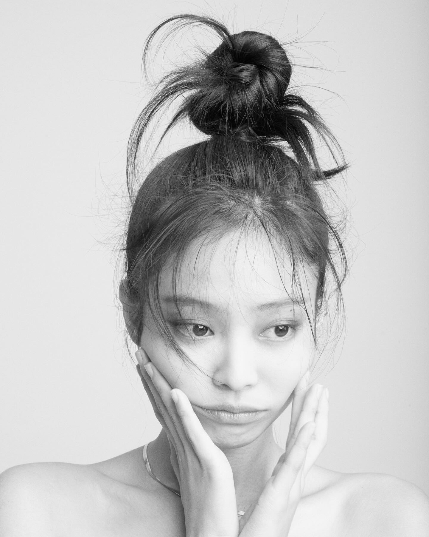 홍장현이 본 제니, 아이콘 이전의 숨결 — Look 7