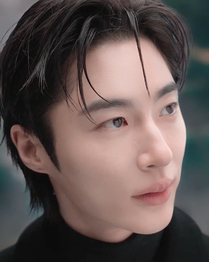 변우석이 입었던 그 옷, 에디터가 입어봤다 — adererror, Look 2