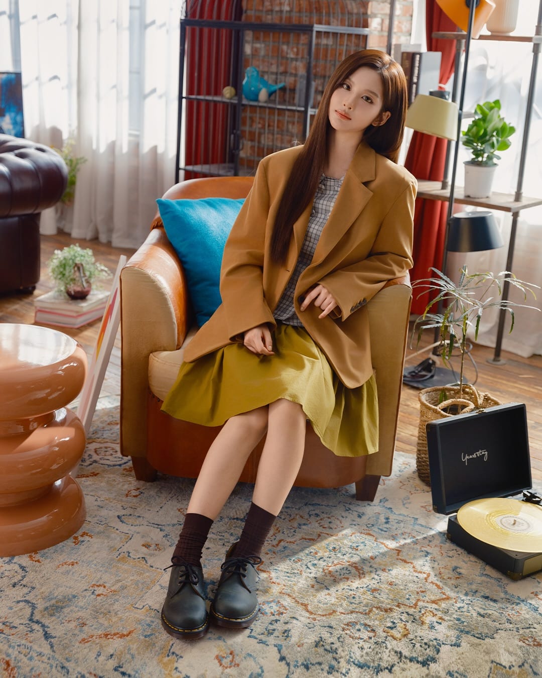 엔믹스가 고른 올가을 슈즈 — nmixx, Look 3