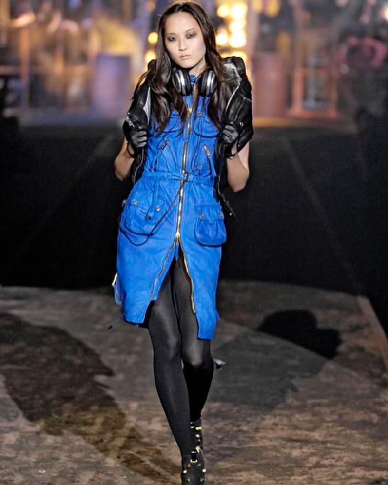 디스퀘어드2 2007 FW, 건설 현장을 런웨이로 옮기다 — Look 6