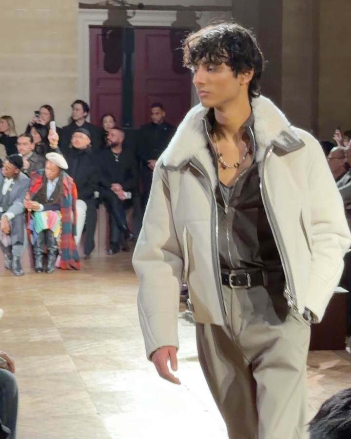 베로니크 니샤니앙, 37년 여정 마무리한 에르메스 26FW — Look 2