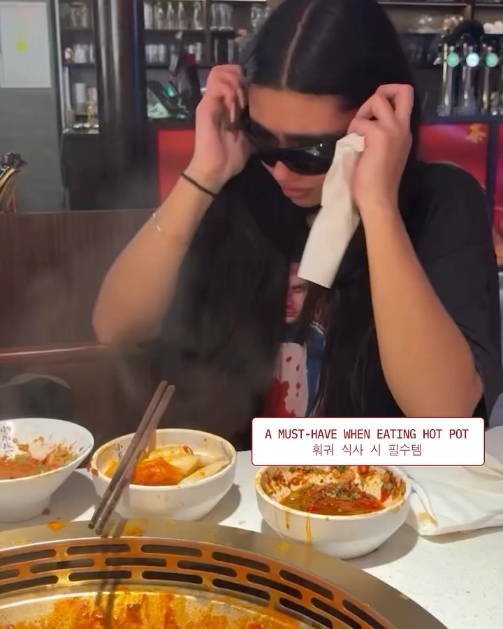 Z세대를 사로잡는 한레지의 유쾌한 아이웨어 마케팅 — Look 6