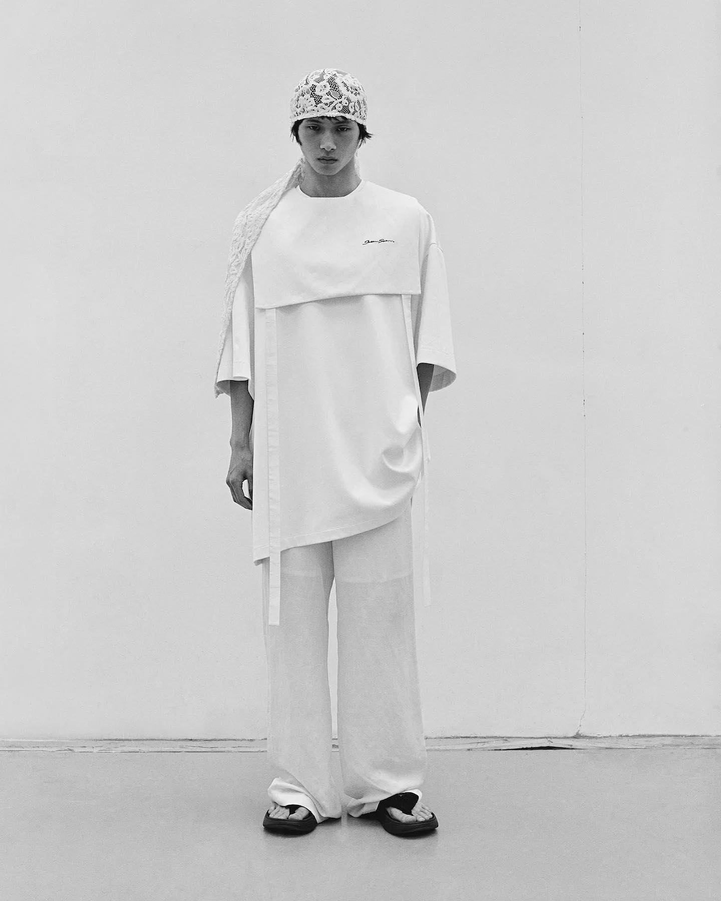 션 쑤엔, 2023 봄여름 파리 패션 위크 컬렉션 공개 — Look 4