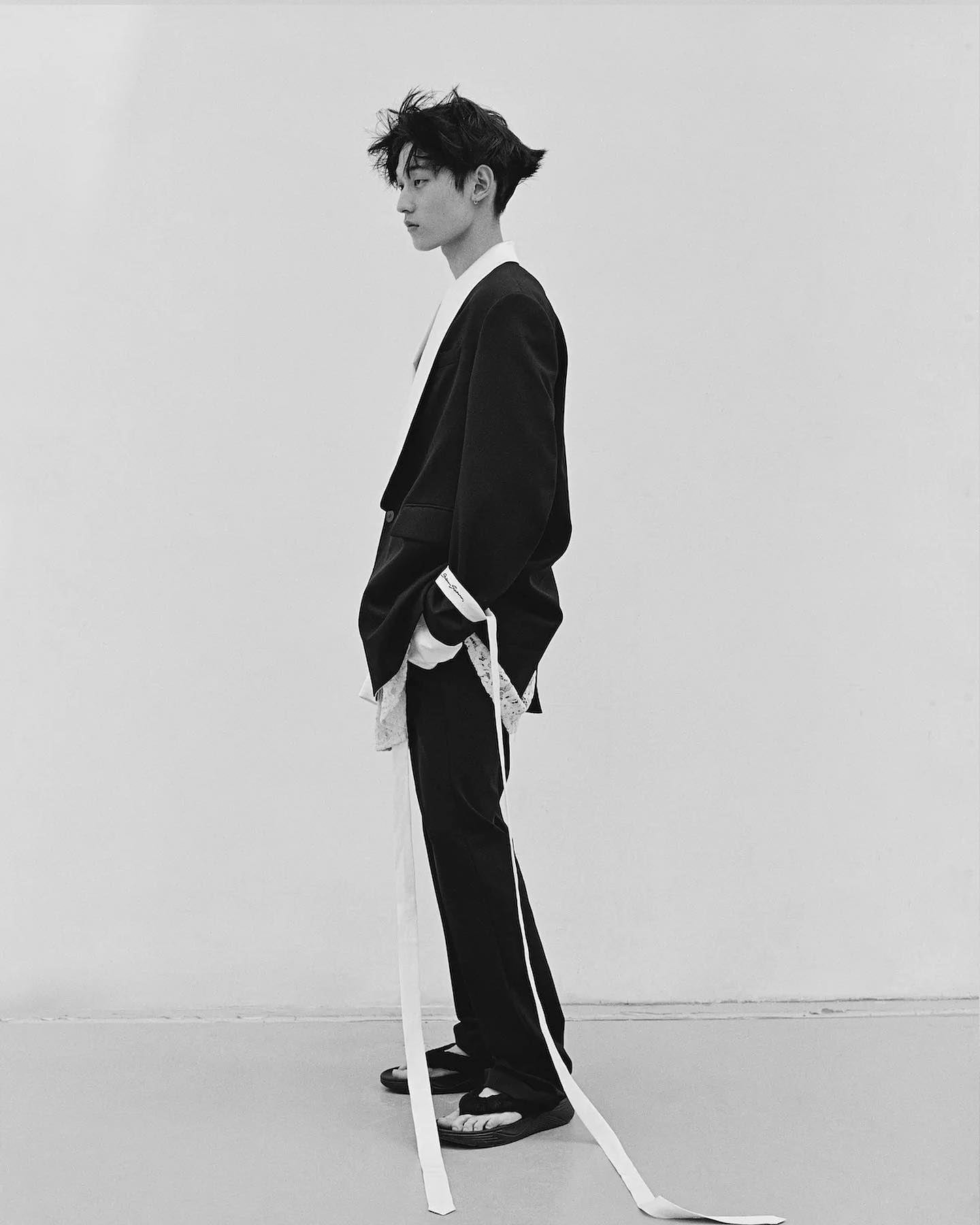 션 쑤엔, 2023 봄여름 파리 패션 위크 컬렉션 공개 — Look 5
