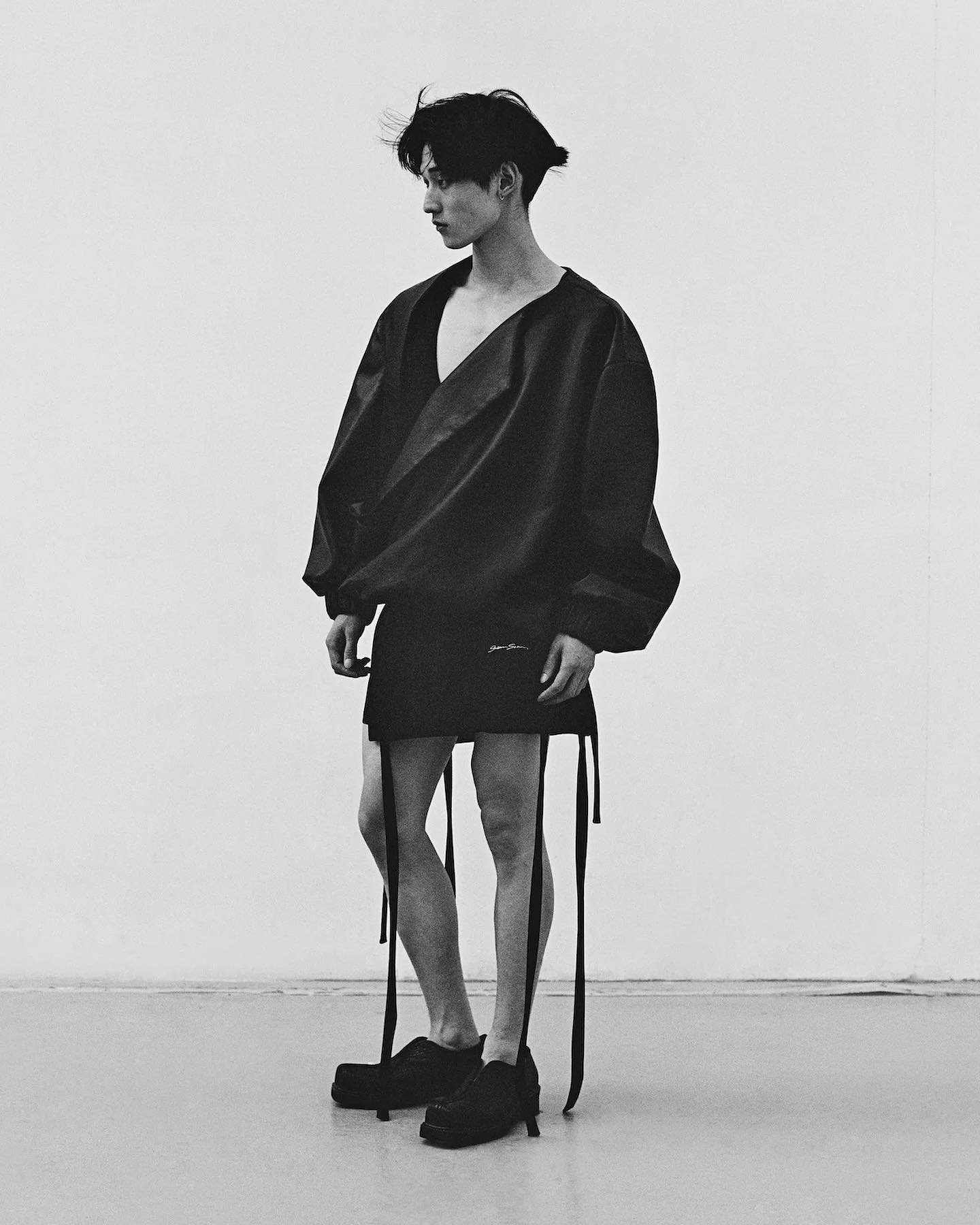 션 쑤엔, 2023 봄여름 파리 패션 위크 컬렉션 공개 — Look 8