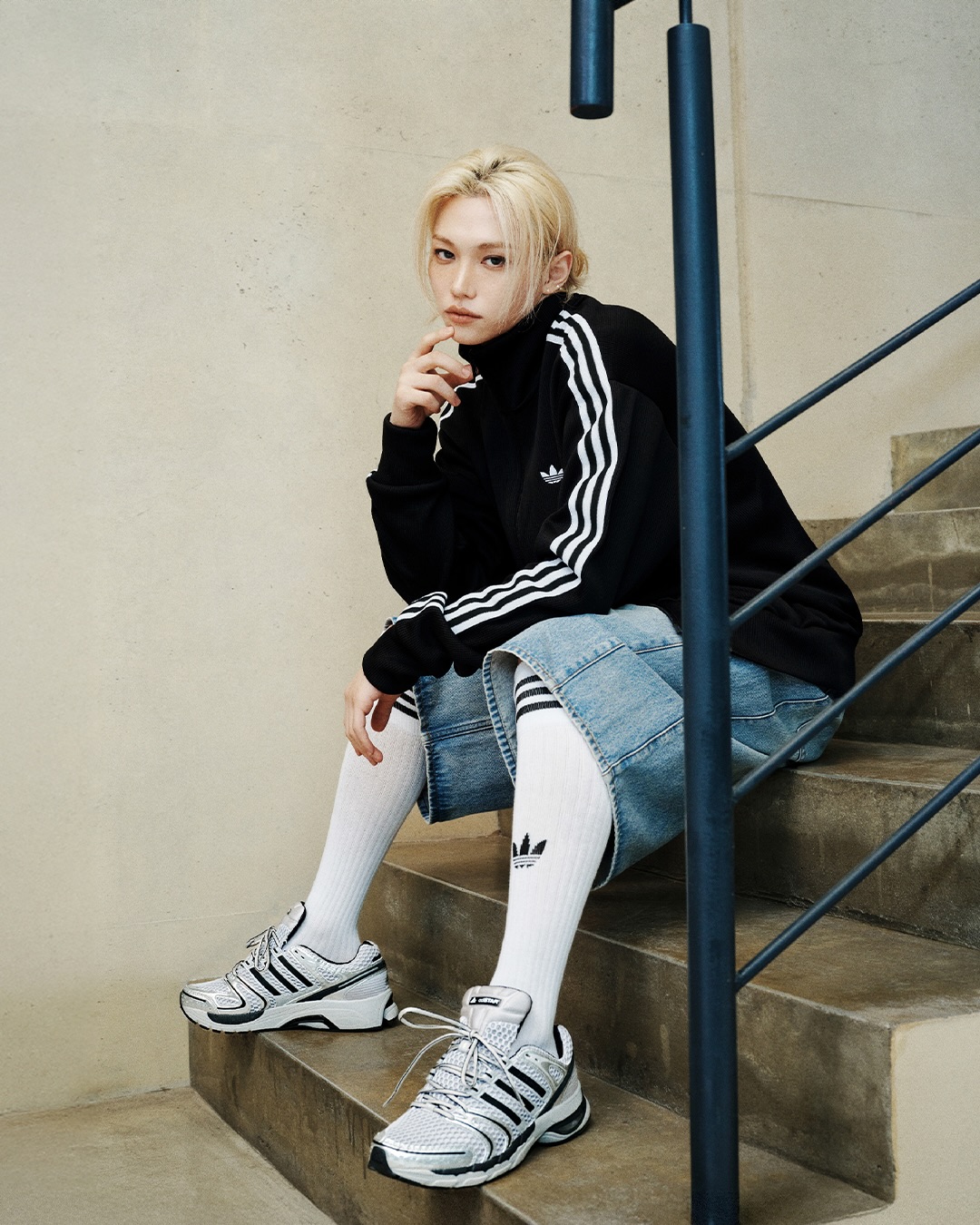 필릭스, 아디다스 오리지널스 SS26 글로벌 파트너로 발탁 — Look 4
