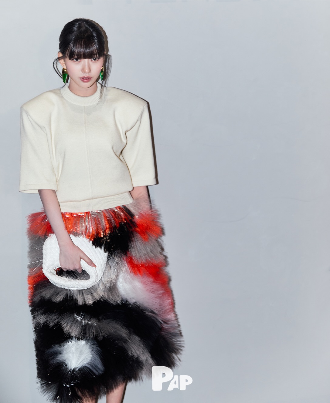 보테가 베네타 2026 여름, 루이즈 트로터의 첫 장을 열다 — Look 8