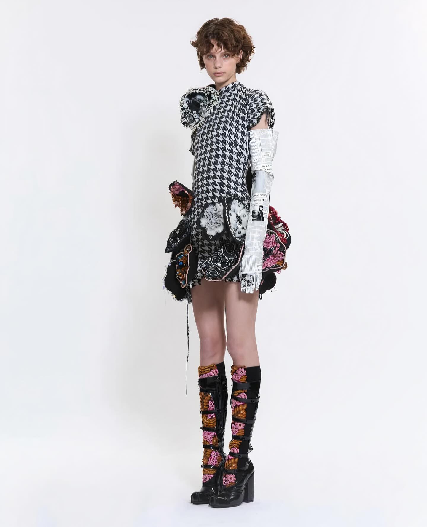 안나엘 레우딩크, 앤트워프가 키운 초현실주의 신예 — Look 4