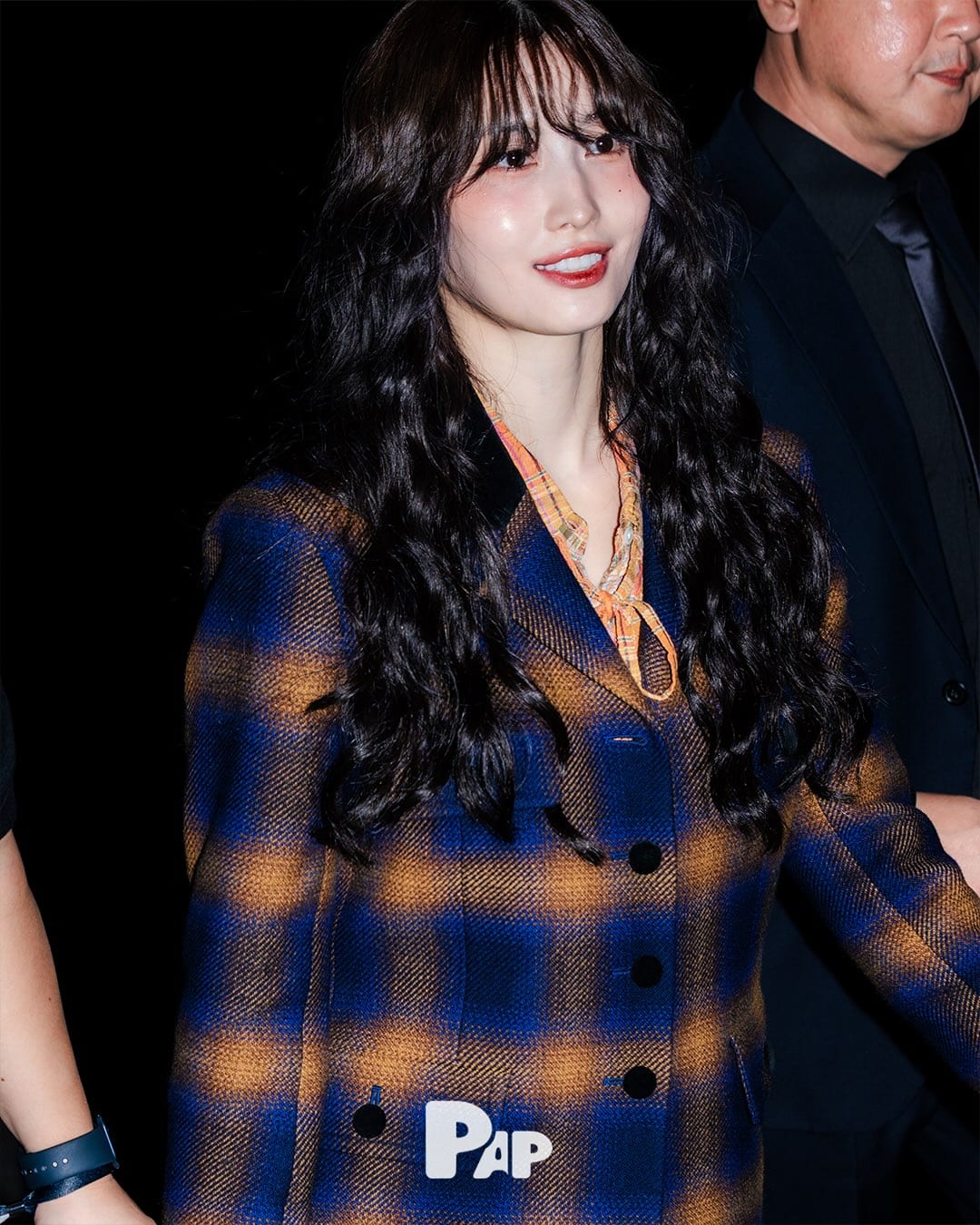 트와이스 모모와 김재원, 밀라노에서 — momo, Look 6