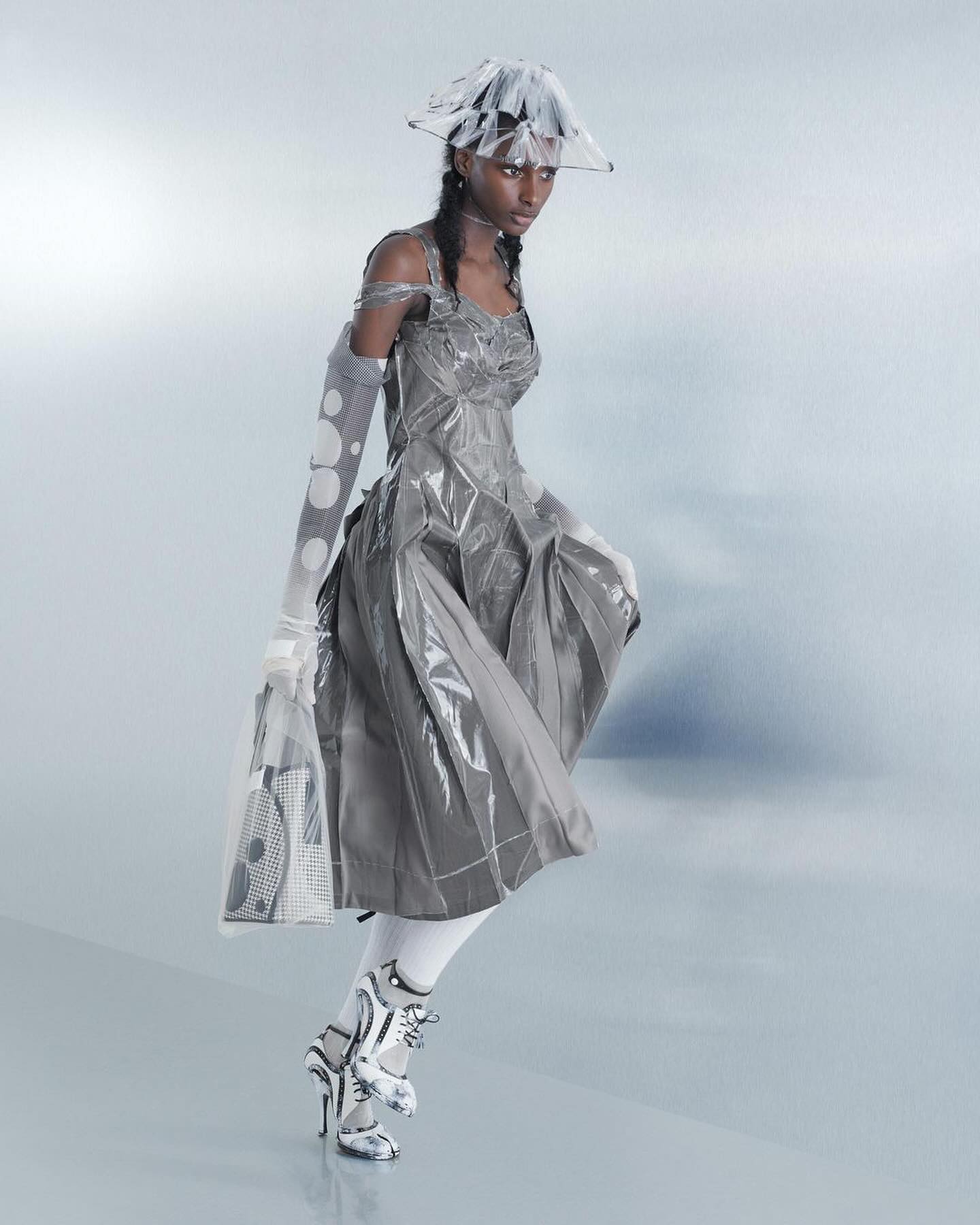 메종 마르지엘라 2024 S/S, 아카이브 미학의 현대적 재해석 — Look 2