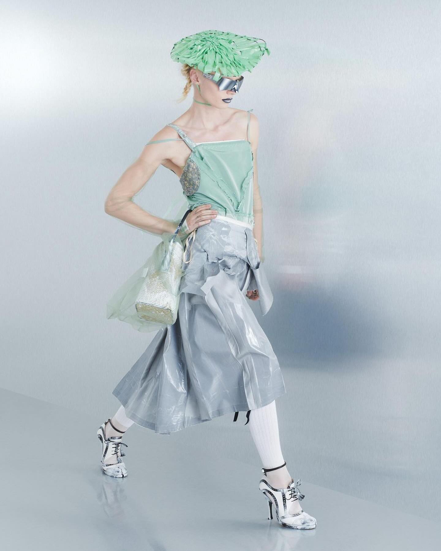 메종 마르지엘라 2024 S/S, 아카이브 미학의 현대적 재해석 — Look 4