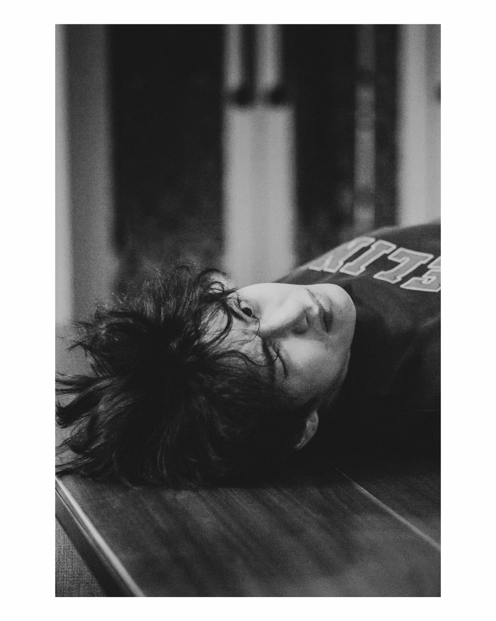 정국의 애착 모델은 바로 뷔 — jungkook, Look 2