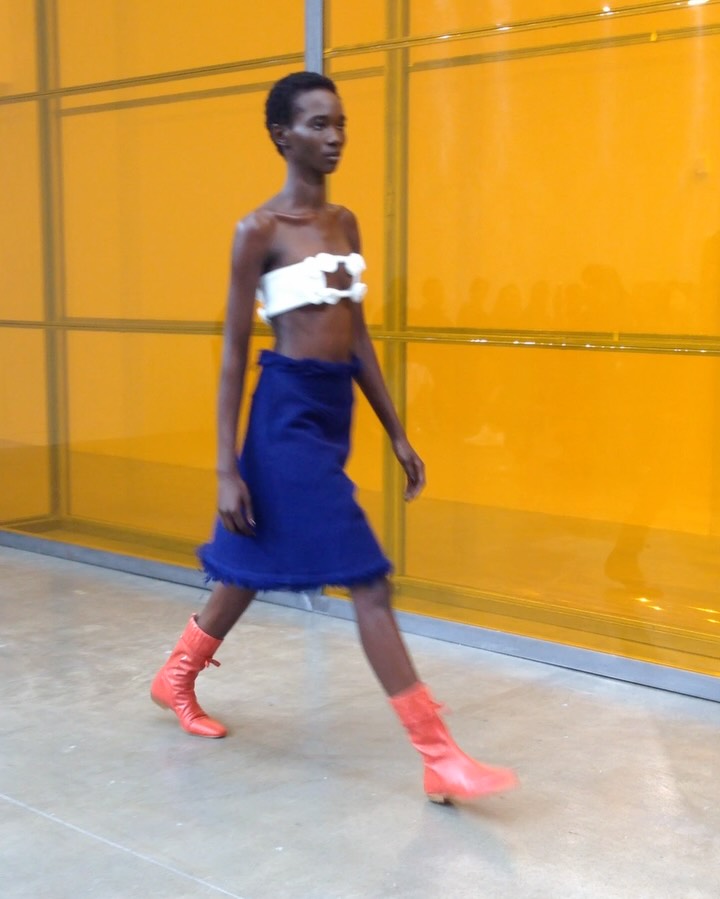 아이폰 5c로 담은 꾸레쥬의 미래 — courreges, Look 8