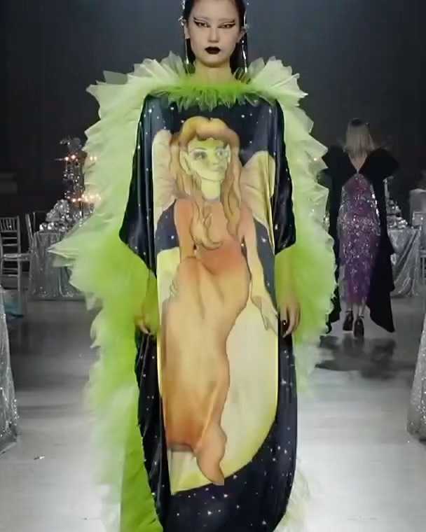 로다테 FW23, 고딕 페어리로 다크니스를 입다 — Look 2