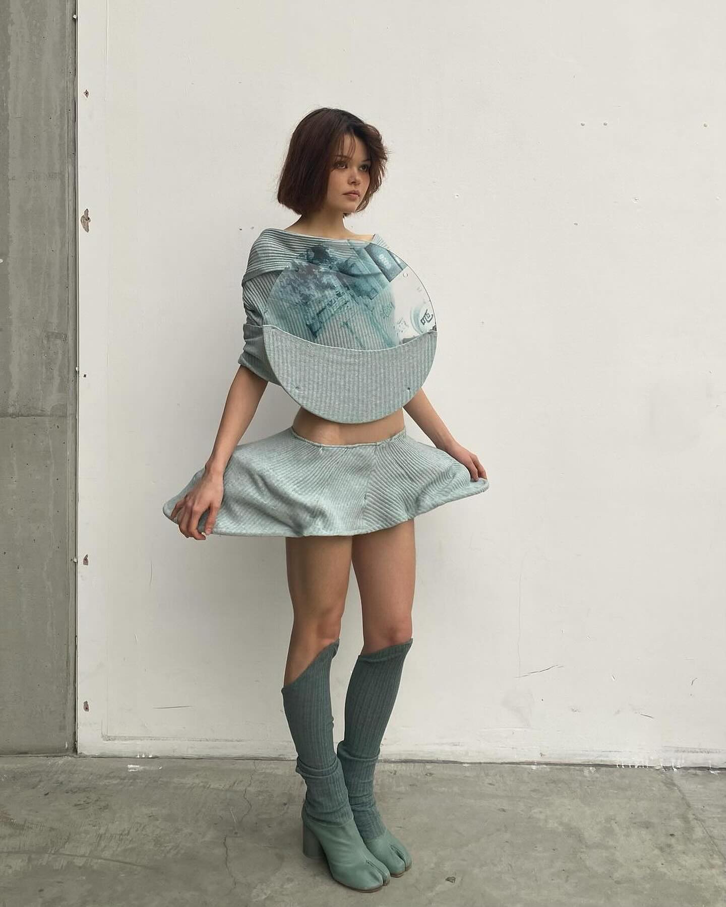 영화에서 시작된 해체주의, 살리의 디텐션 프로젝트 — Look 7