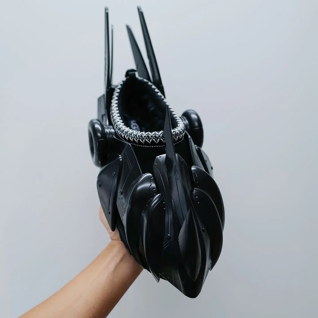 미래에서 온 신발, UV ZHU의 업사이클링 UGG — Look 4