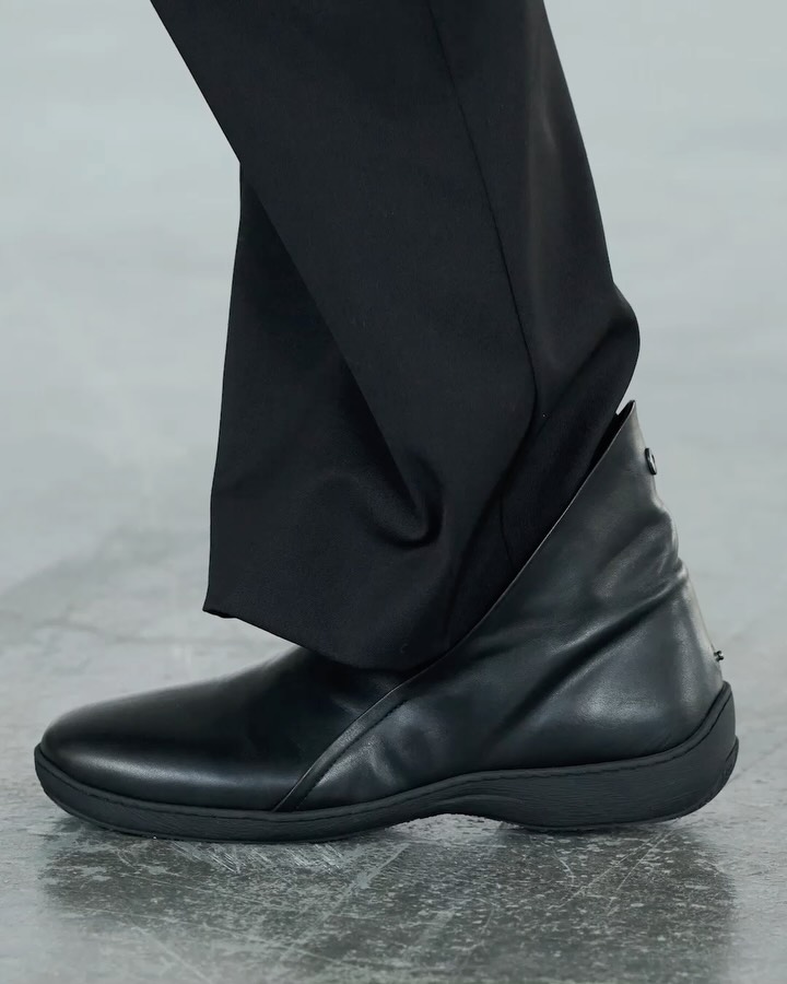 파리 남성 패션위크 2026 F/W, 다섯째 날의 기록 — Look 3