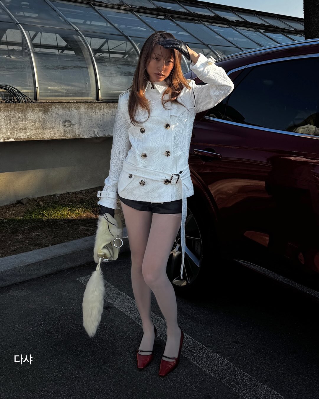 킬잇, 패션의 기준을 다시 쓰다 — Look 10