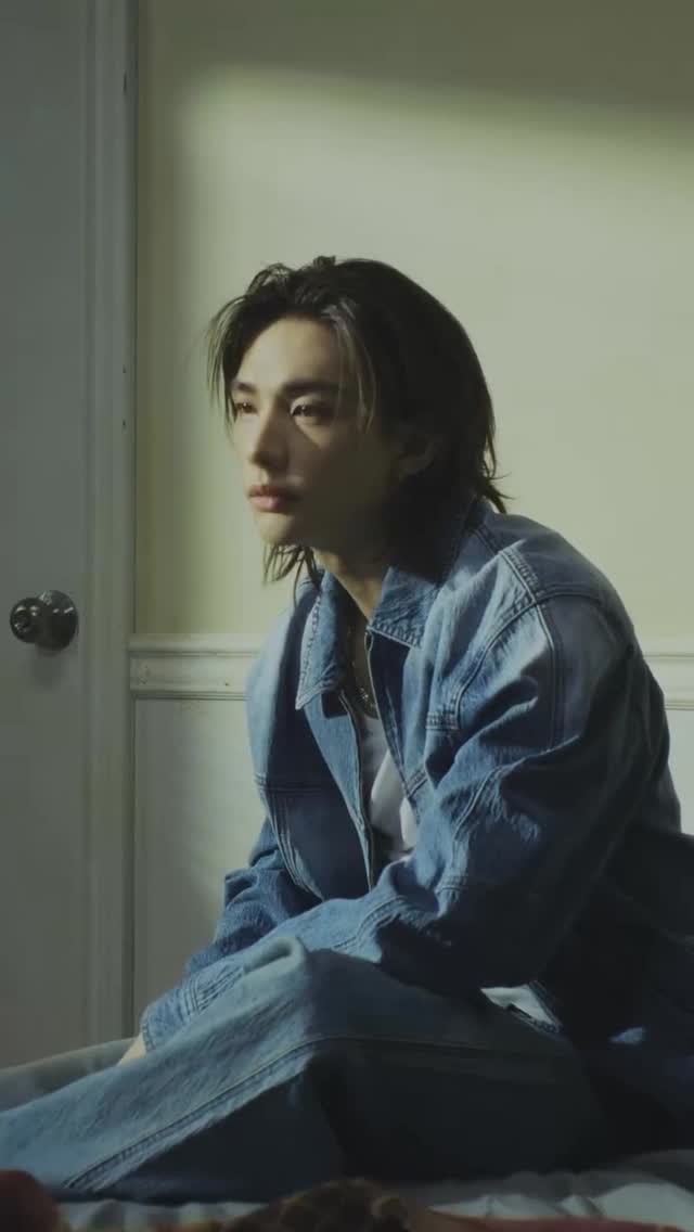 현진, 게스 글로벌 앰배서더 캠페인 3월 27일 공개 — Cover