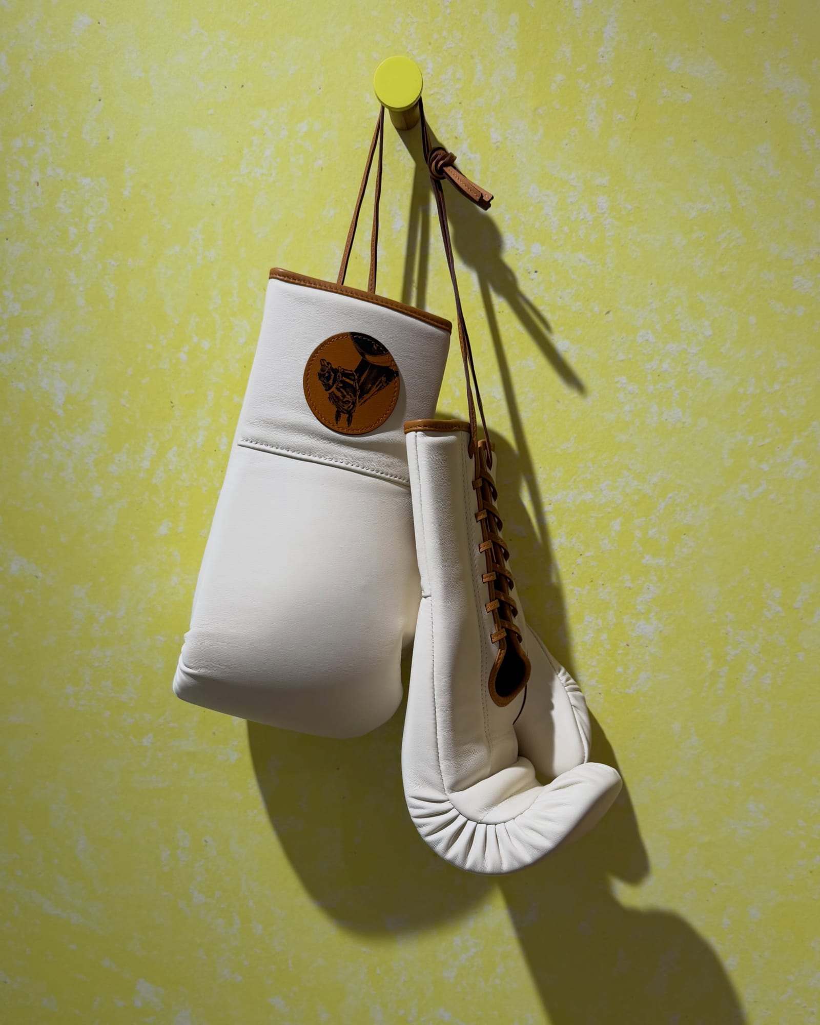 에르메스 복싱 글러브에 완전 권력있다 — hermes, Look 4