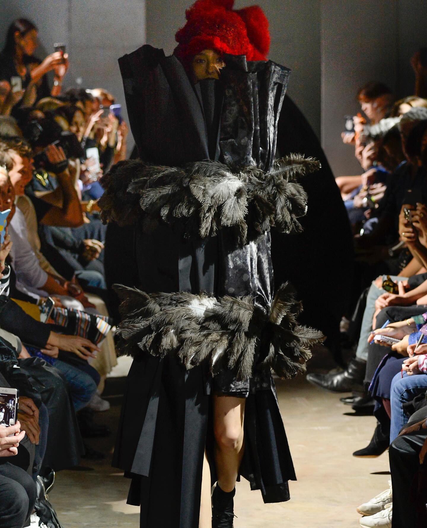 레이 카와쿠보, 2016년 이미 현재를 예견했다 — Look 7