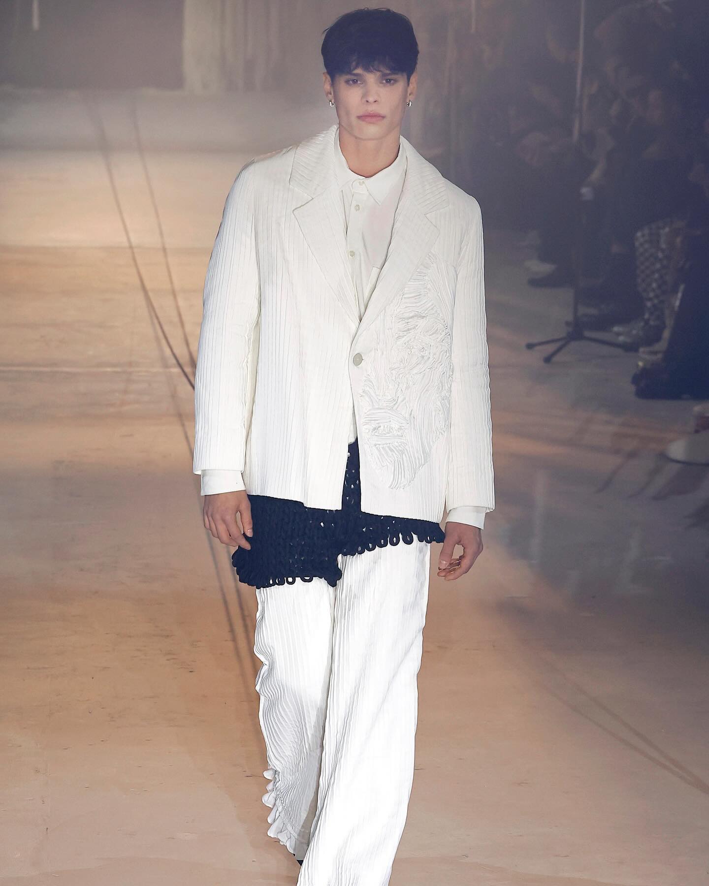 키드슈퍼 24FW, 물리학 이론을 패션으로 풀어내다 — Look 8