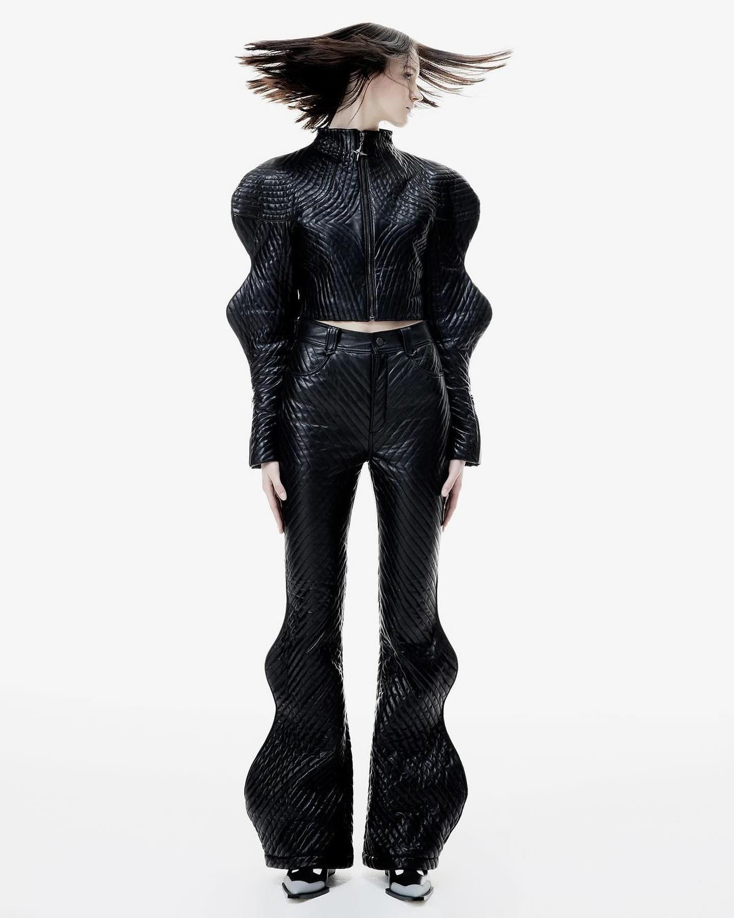 아나키키, 포스트 아포칼립스 미학을 담은 23FW 컬렉션 공개 — Look 3