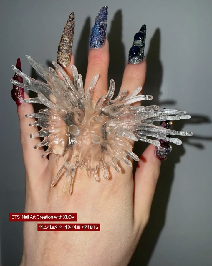 평범한 네일은 이제 지루하지 않아? — nail art, Look 4