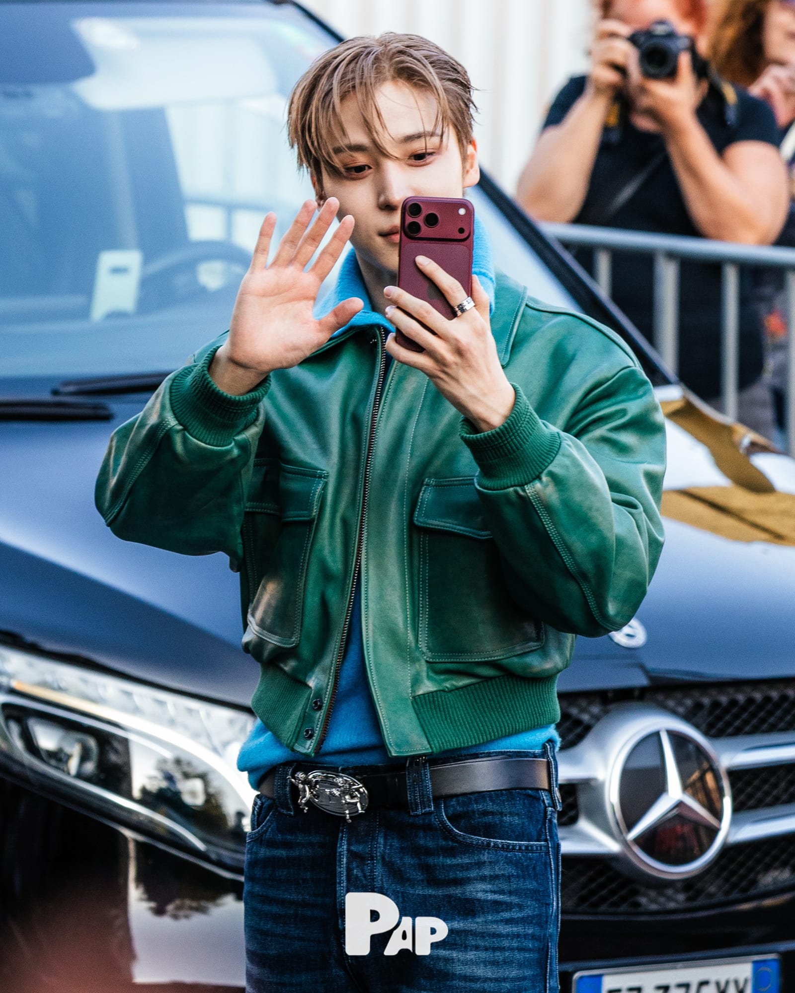 윤호가 함께한 글렌 마틴스의 마지막 디젤 — yunho, Look 9
