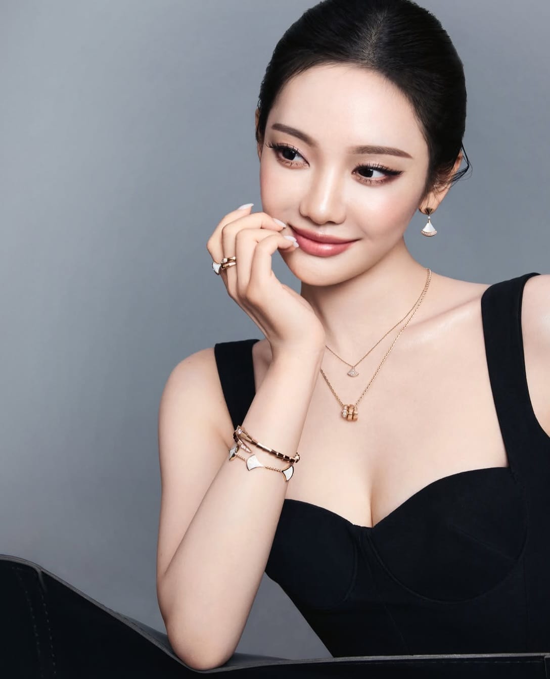 불가리가 닝닝을 선택했다 — ningning, Look 3