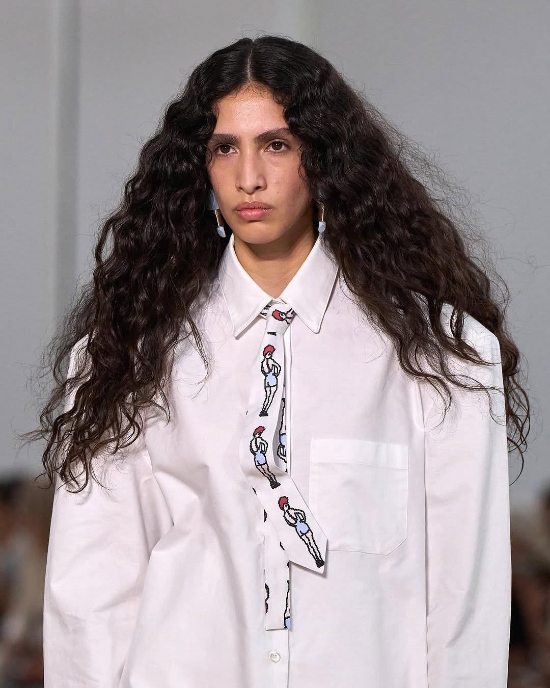 꿈과 현실 사이, 피오루치의 몽환적인 SS25 컬렉션 — Look 6