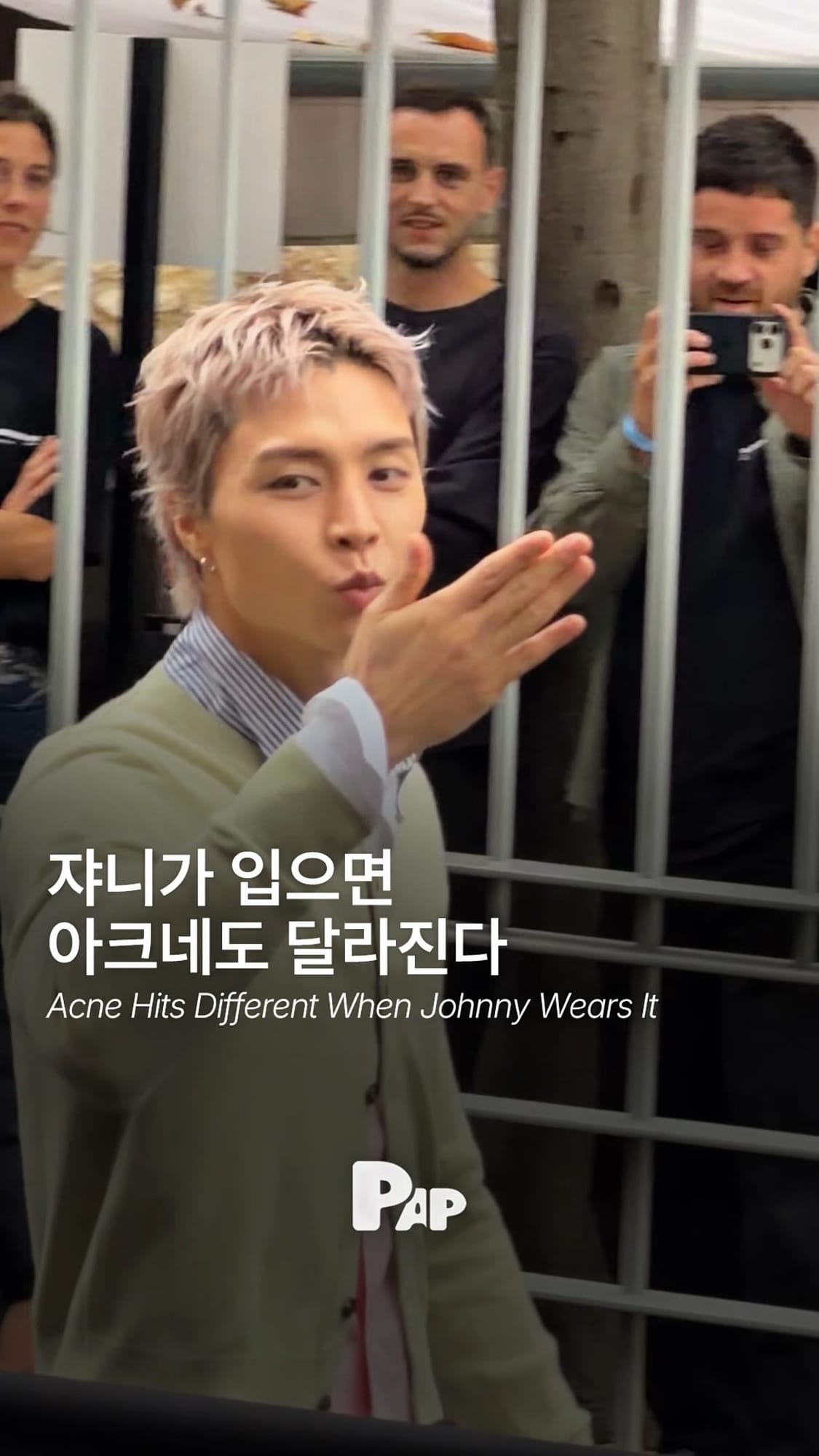 Johnny de NCT sublime Acne Studios — Cover