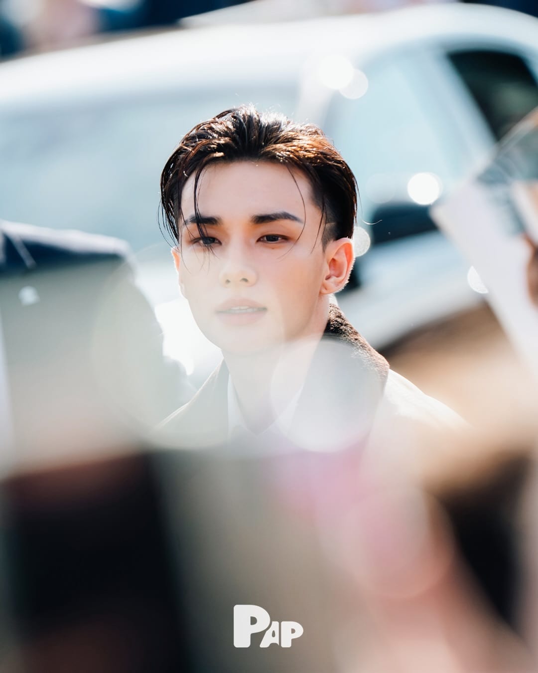 디올의 보석함을 오픈합니다 — dior, Look 2