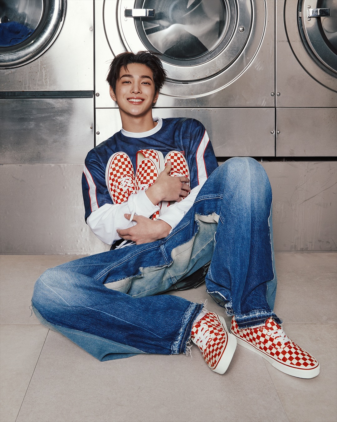반스, 코르티스와 함께한 어센틱 'Off The Wall' 캠페인 공개 — Look 4