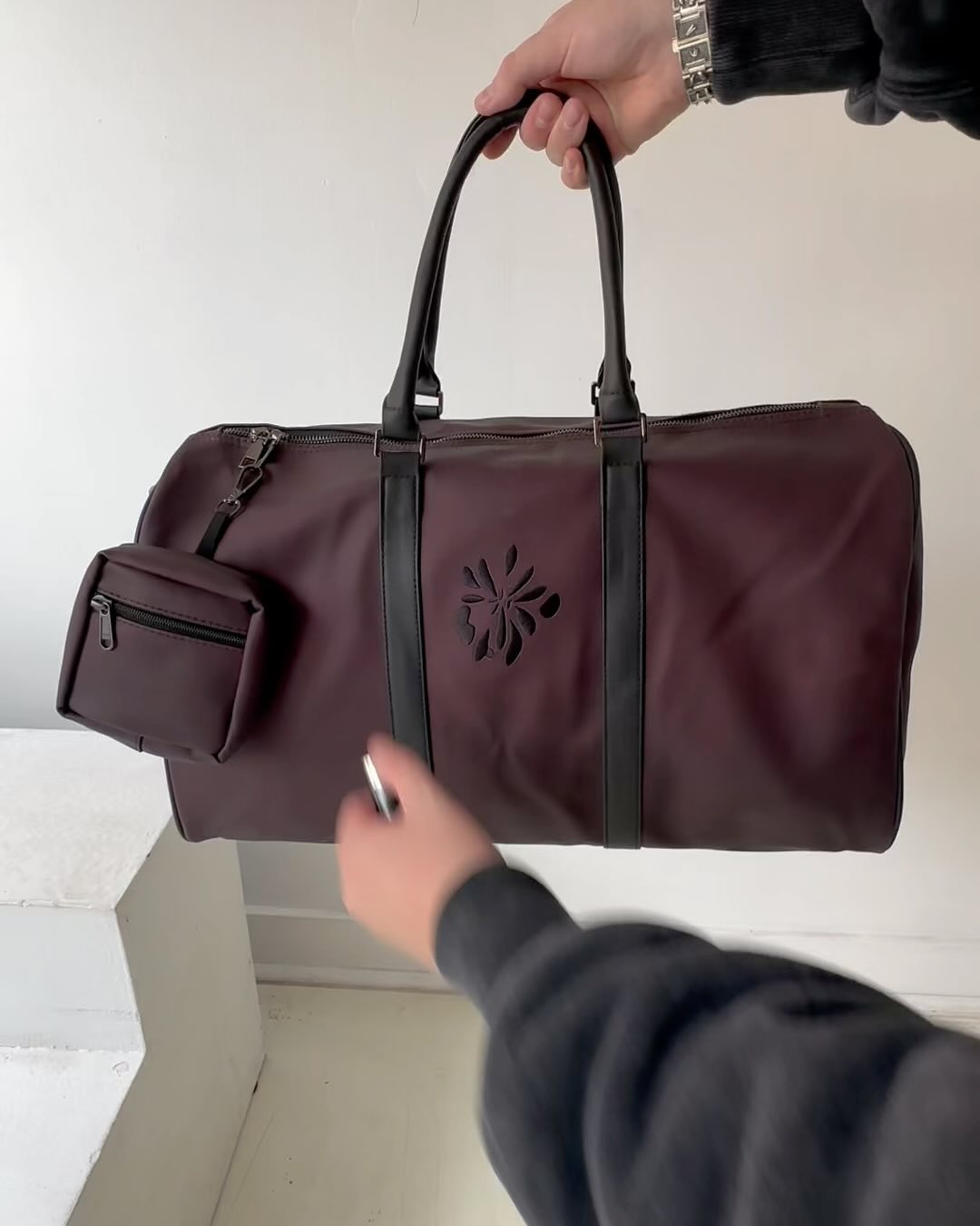 열과 물로 색이 바뀌는 하이브리드 패션의 미래 — Look 3