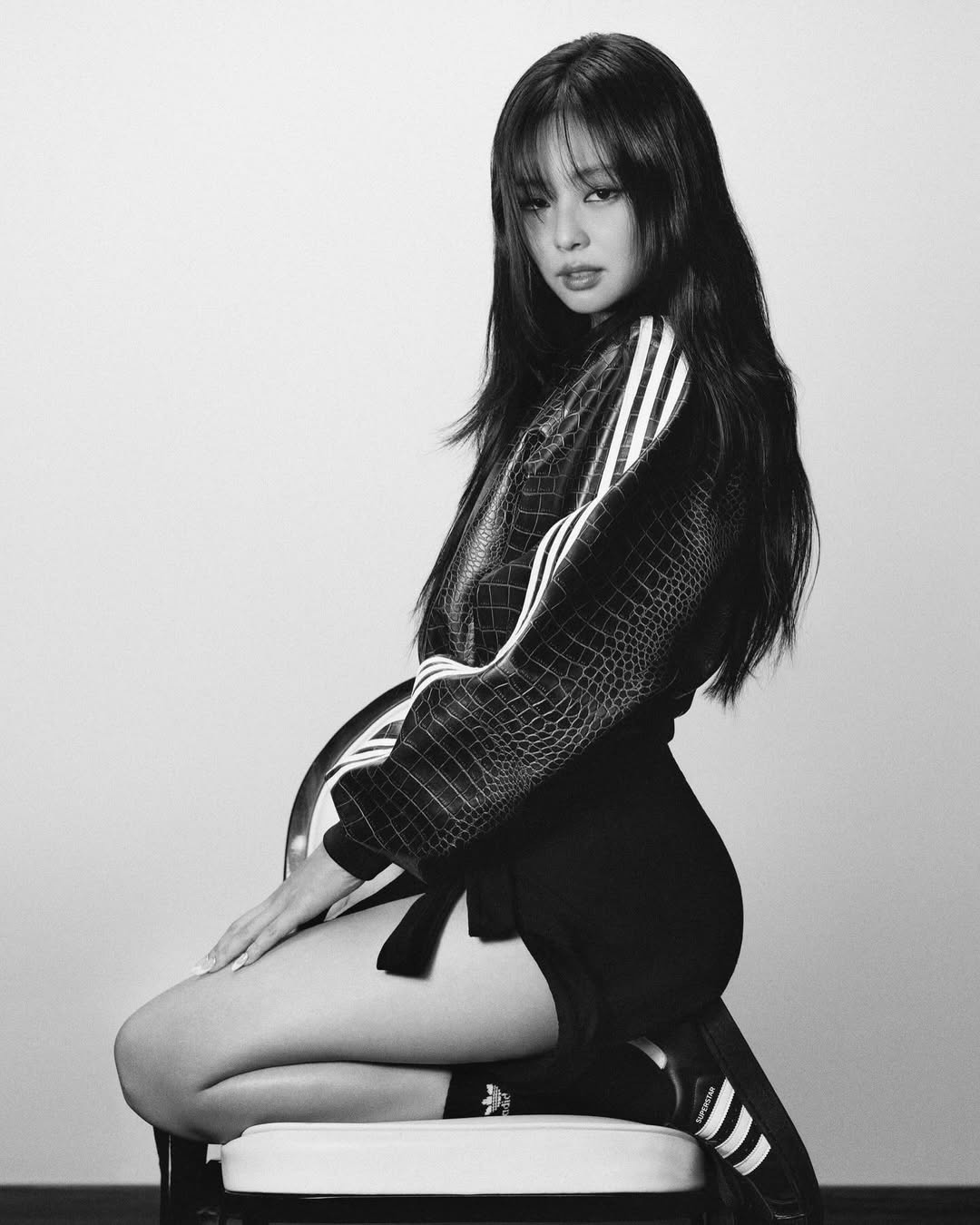 아디다스 오리지널스, 제니·켄달 제너 등 8인의 아이콘과 함께한 글로벌 캠페인 — Look 3