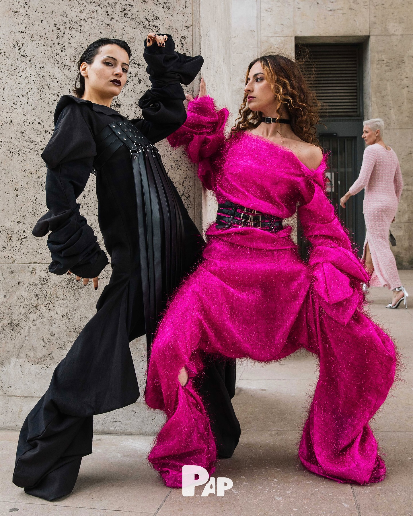 파리 패션 위크 SS25 스트리트, 개성의 향연 — Look 4