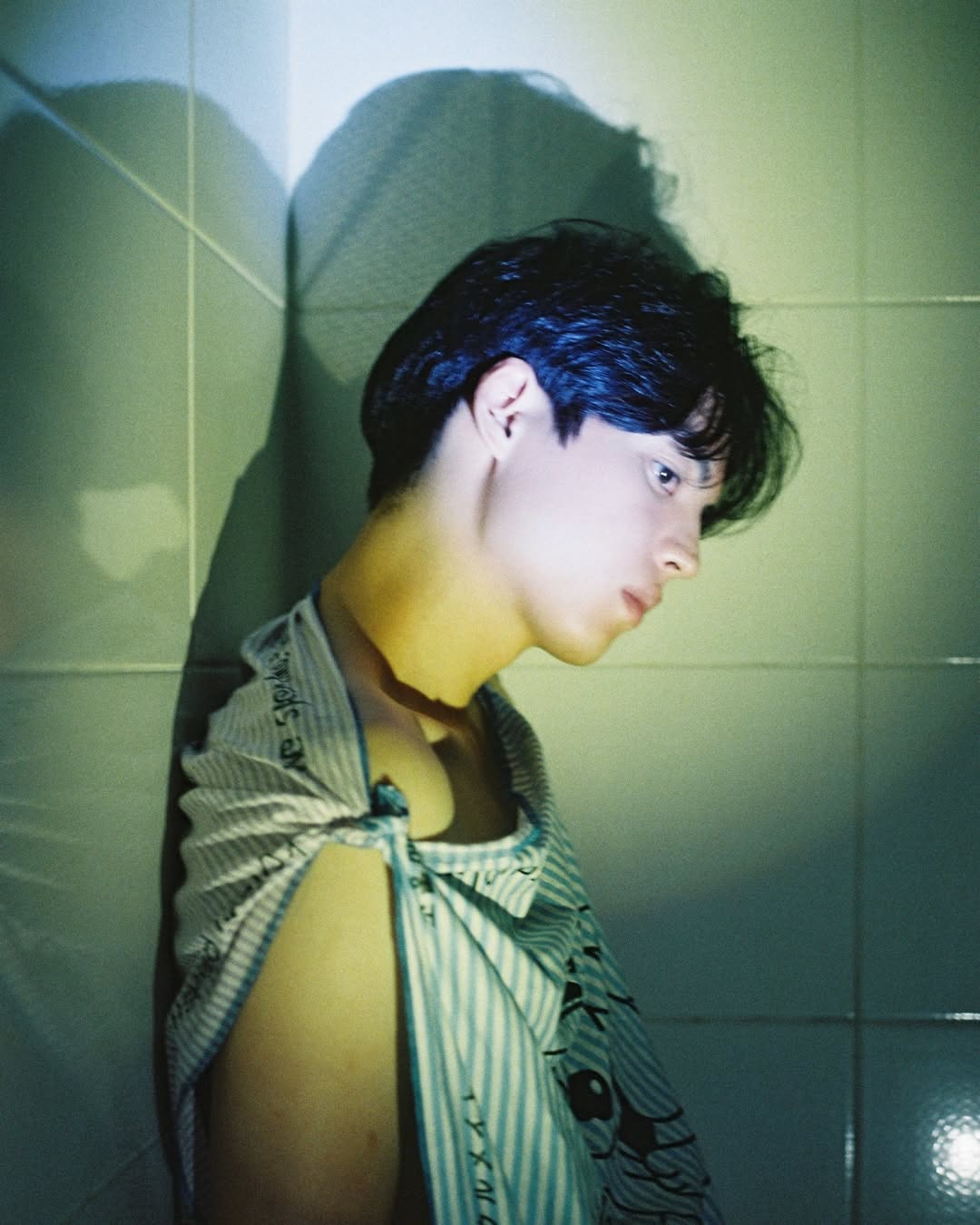 쿠도 츠카사, 남성성의 취약함을 기록하다 — Look 10