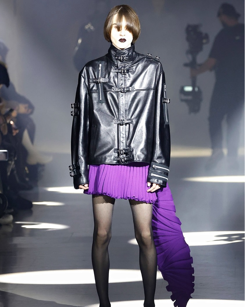 더블렛, 해체와 재구성으로 젠더 경계를 허무는 스트리트웨어 컬렉션 공개 — Look 2