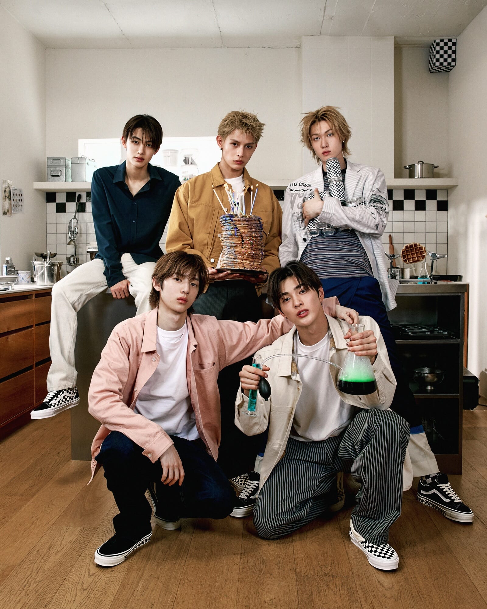 반스와 코르티스가 노는 법 — vans, Look 6