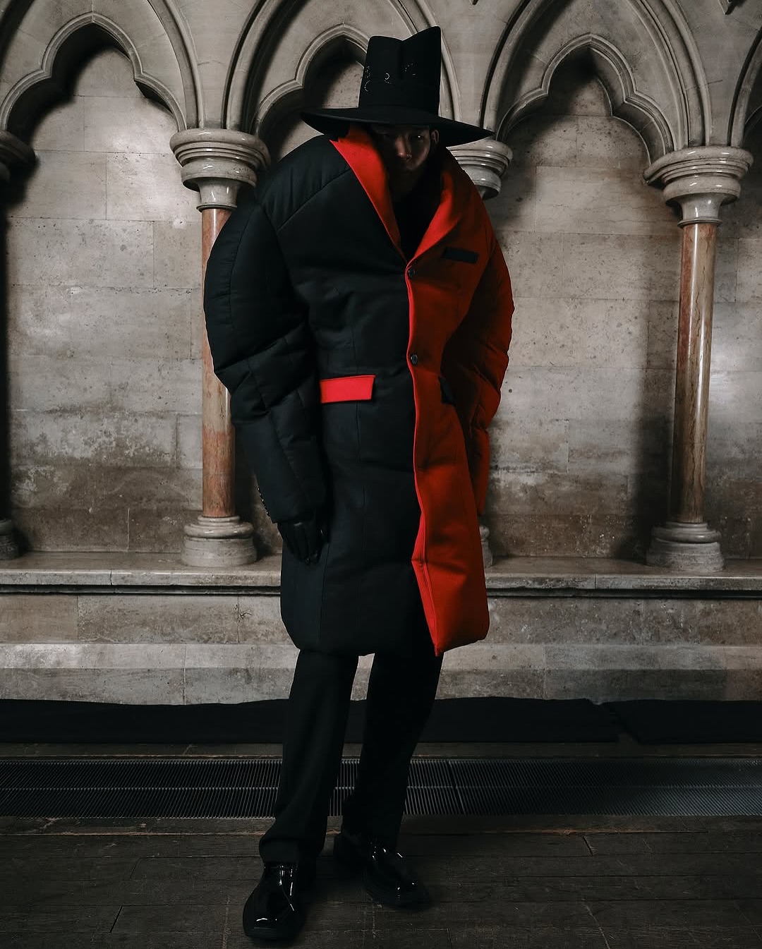 첸펑 스튜디오, 삶의 순간을 담은 FW24 컬렉션 공개 — Look 7