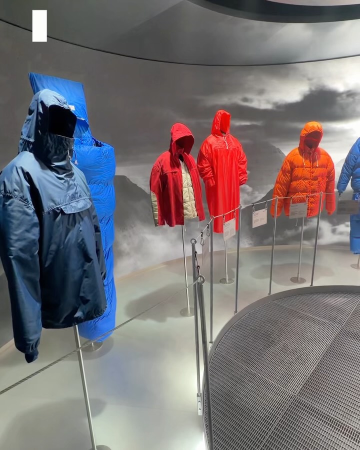 설원에서 밀라노로, 몽클레르 그레노블의 정체성을 담은 전시 — Look 4