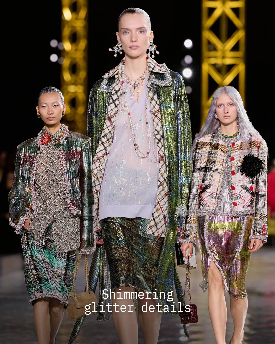 마티유 블라지의 샤넬, 자유와 혼돈 사이 — Look 5
